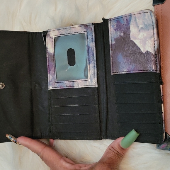 Wallet - Picture 3 of 6